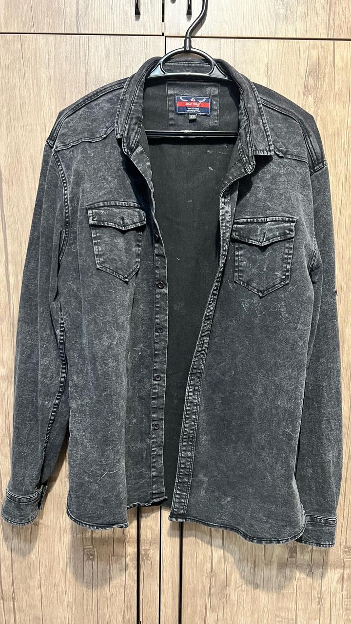 Джинсовая рубашка