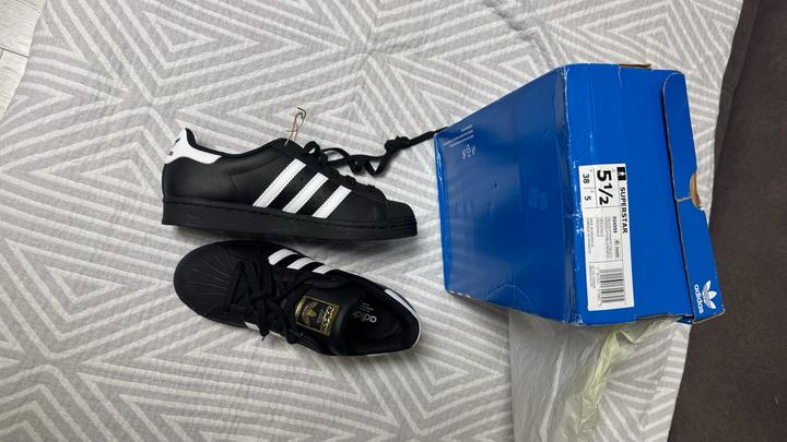 Оригинал Адидас суперстар