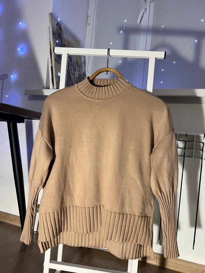 Кофта свитер