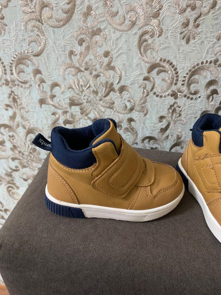 Детские демисезонные ботинки