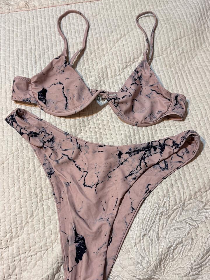 Купальник Новый М