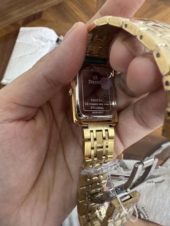 Продам часы Дубай
