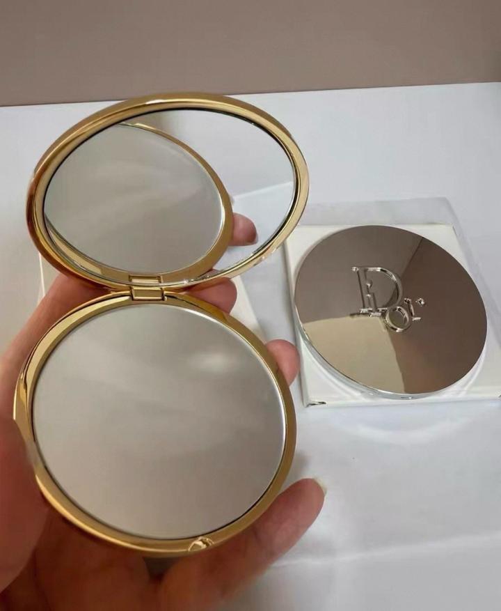 Зеркальце Dior