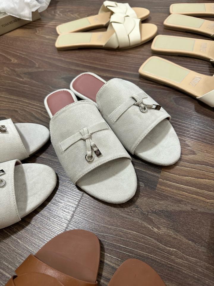 Шлепанцы Zara