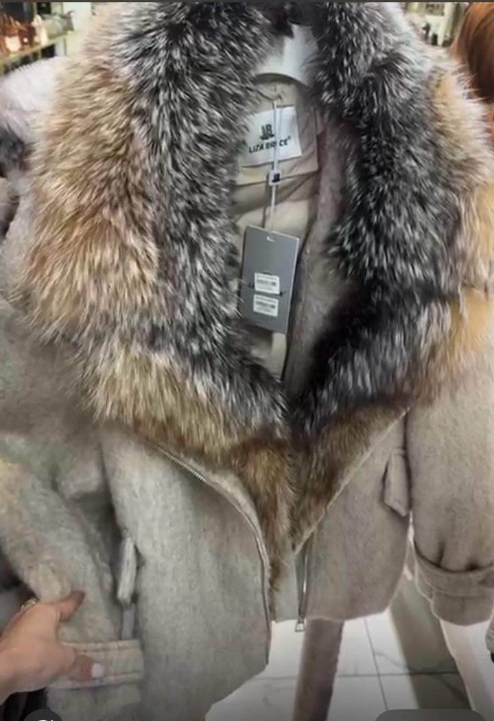 Пальто, парка или куртка оригинал!! Новый с этикеткой