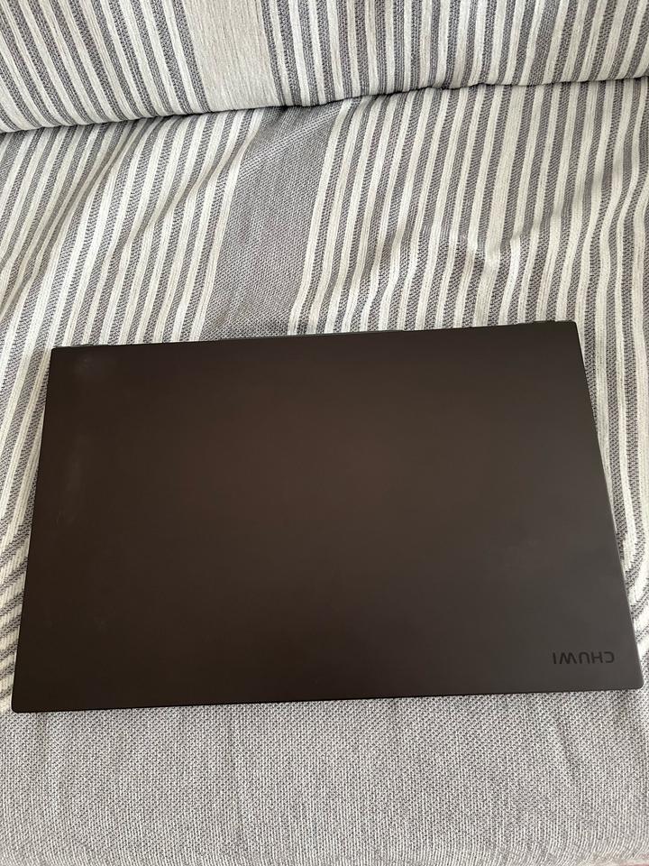 Продам ноутбук chuwi CoreBook x pro