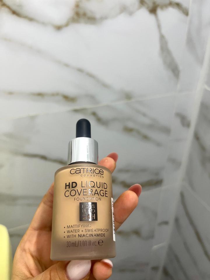 Тональный крем CATRICE