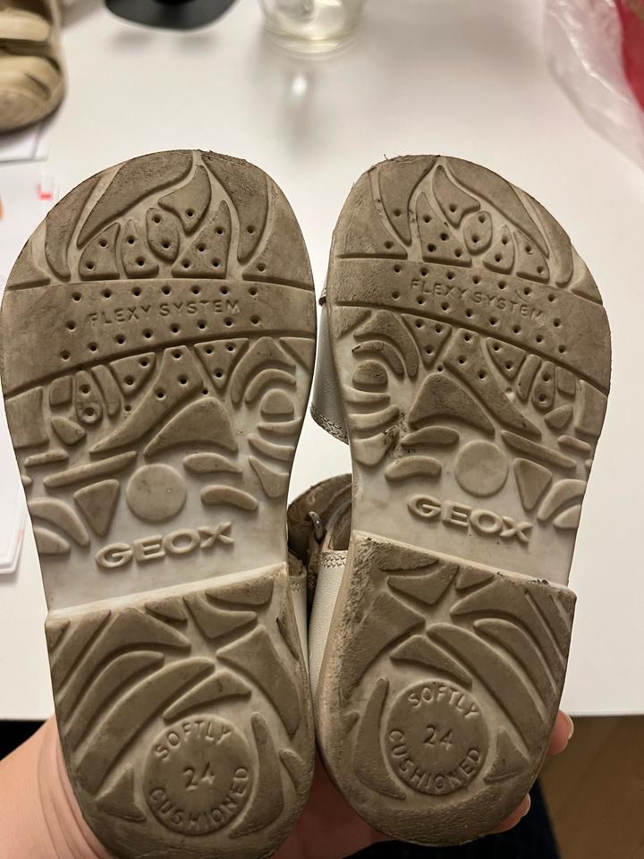 Сандалии Geox р24
