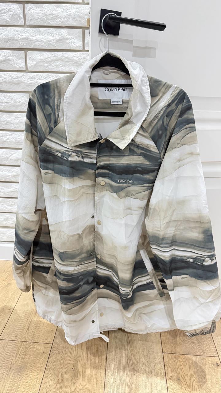 Легкая мужская ветровка Calvin Klein