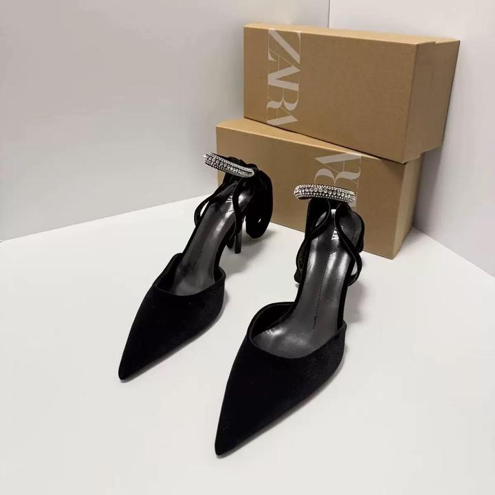 Новые босоножки 38