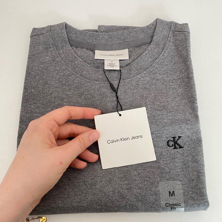 Футболка Calvin klein