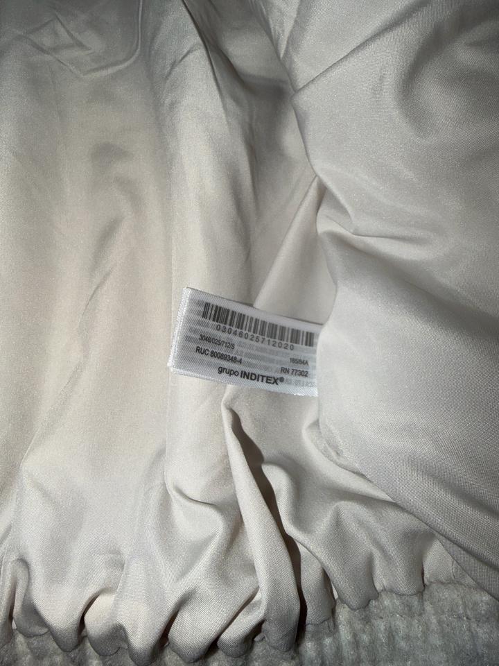 Бомбер Зара