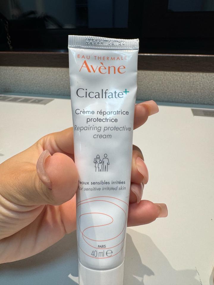 Avène Cicalfate+ восстанавливающий крем