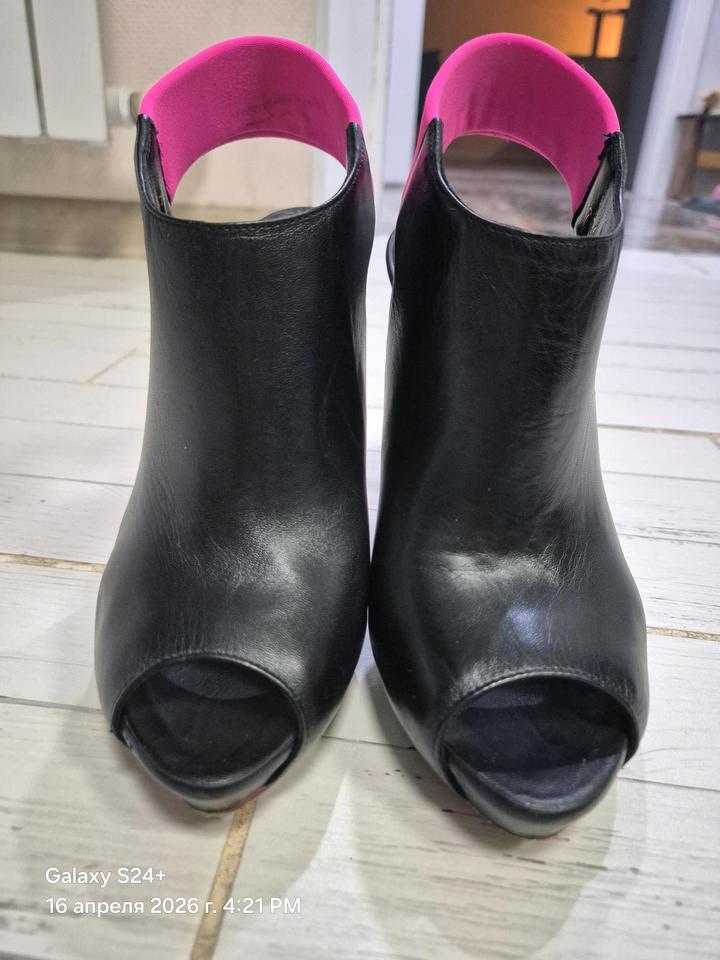 Босоножки Alexander McQueen