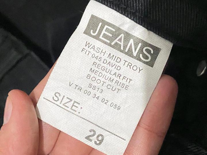 Черные джинсы Mavi