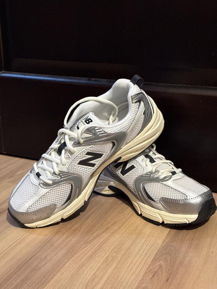 Кроссовки new balance 530