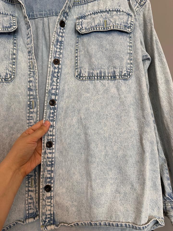 Джинсовая рубашка