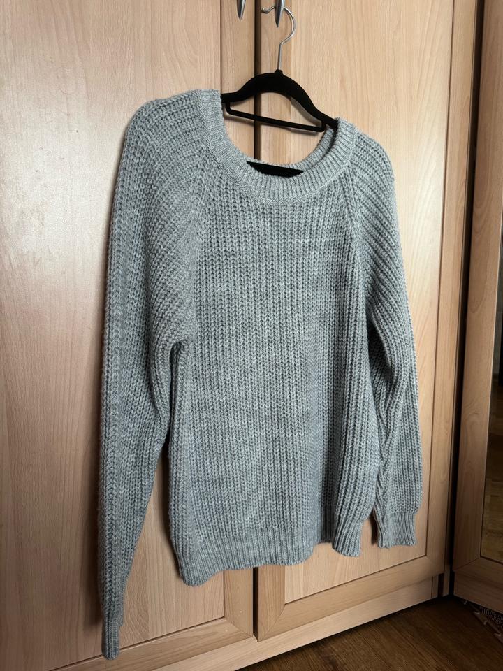 Продам свитера оверсайз