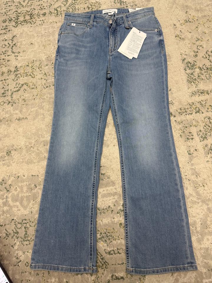 Джинсы Calvin Klein