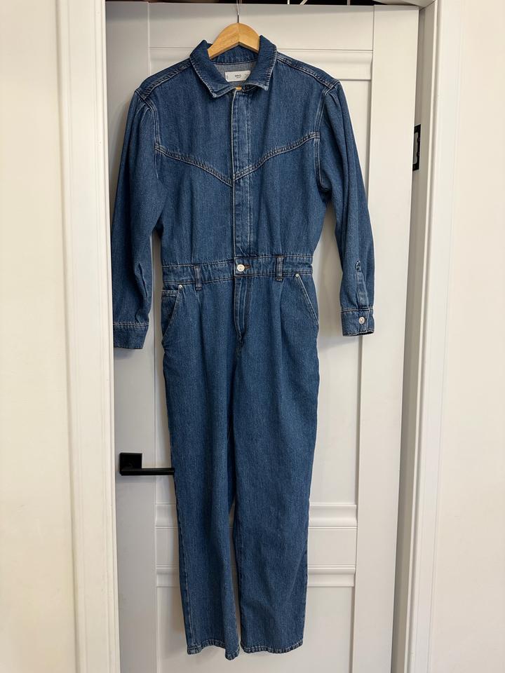 Джинсовый комбинезон Mango