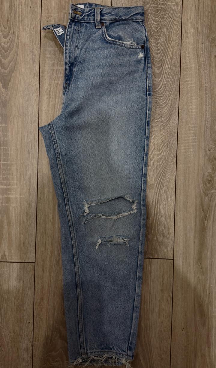 Джинсы Zara