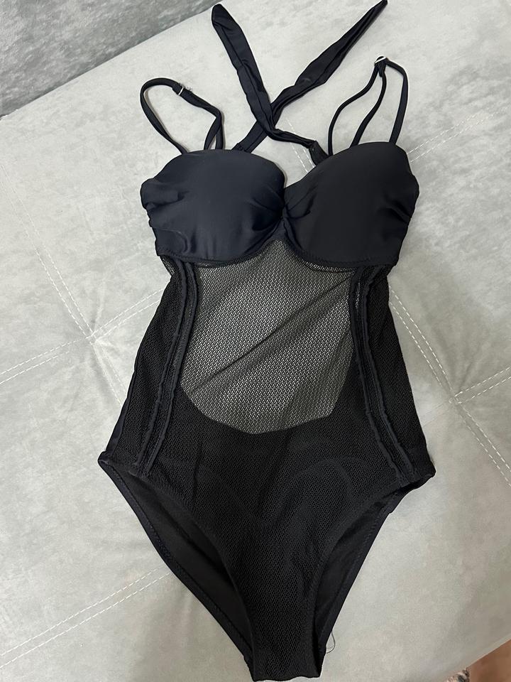 Купальник женскмй