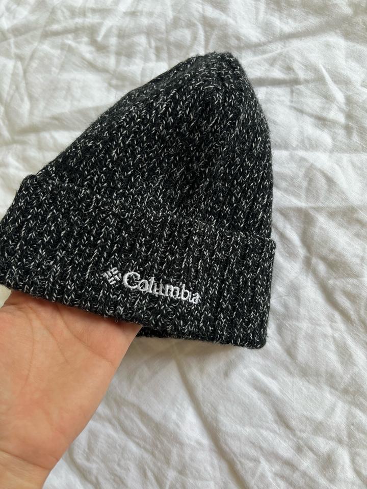 Вязаная шапка Columbia