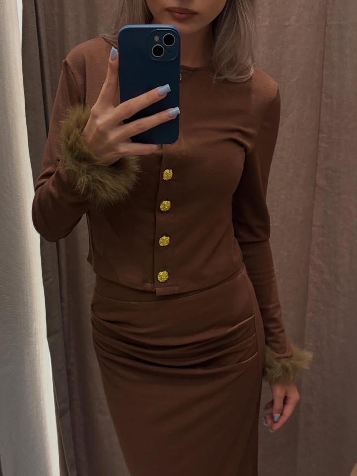 Двойка коричневая