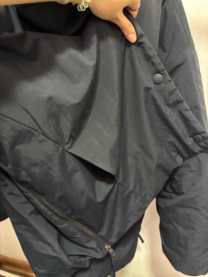 Темно синяя демисезонная куртка Zara