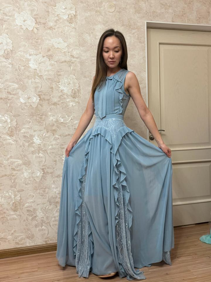 Платье вечернее