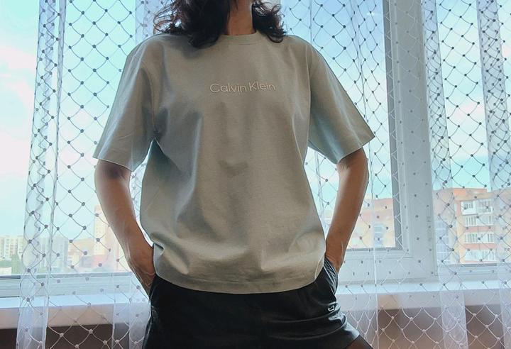 Футболка голубая Calvin Klein