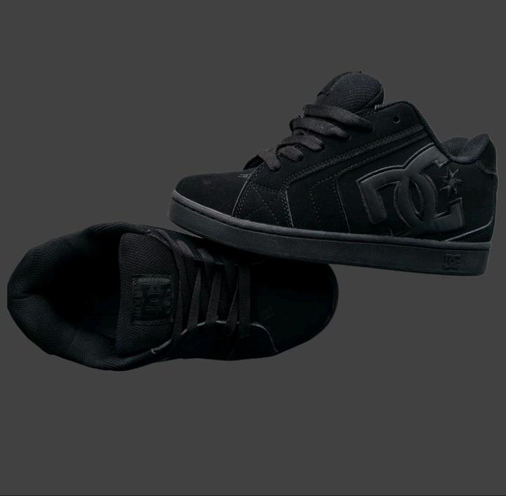 DC shoes net black