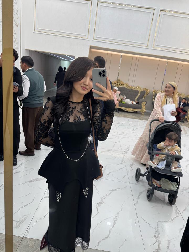 Карсет (от Chia)