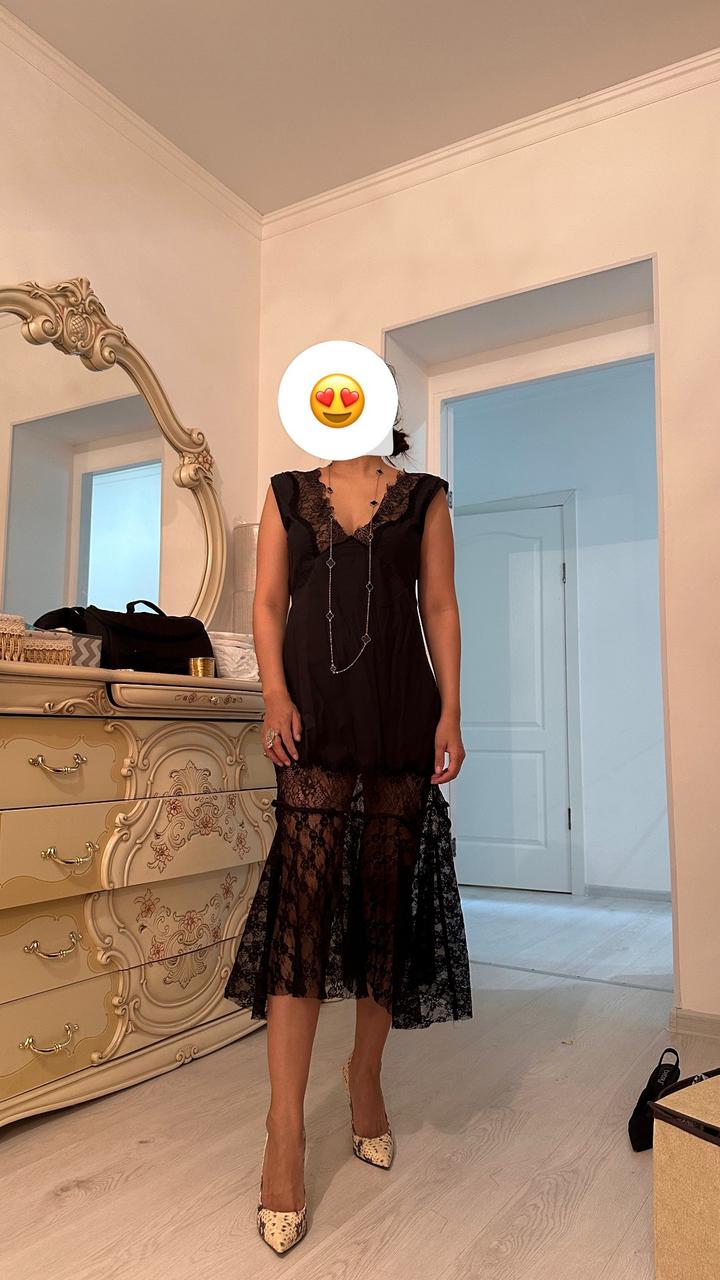 Черное платье