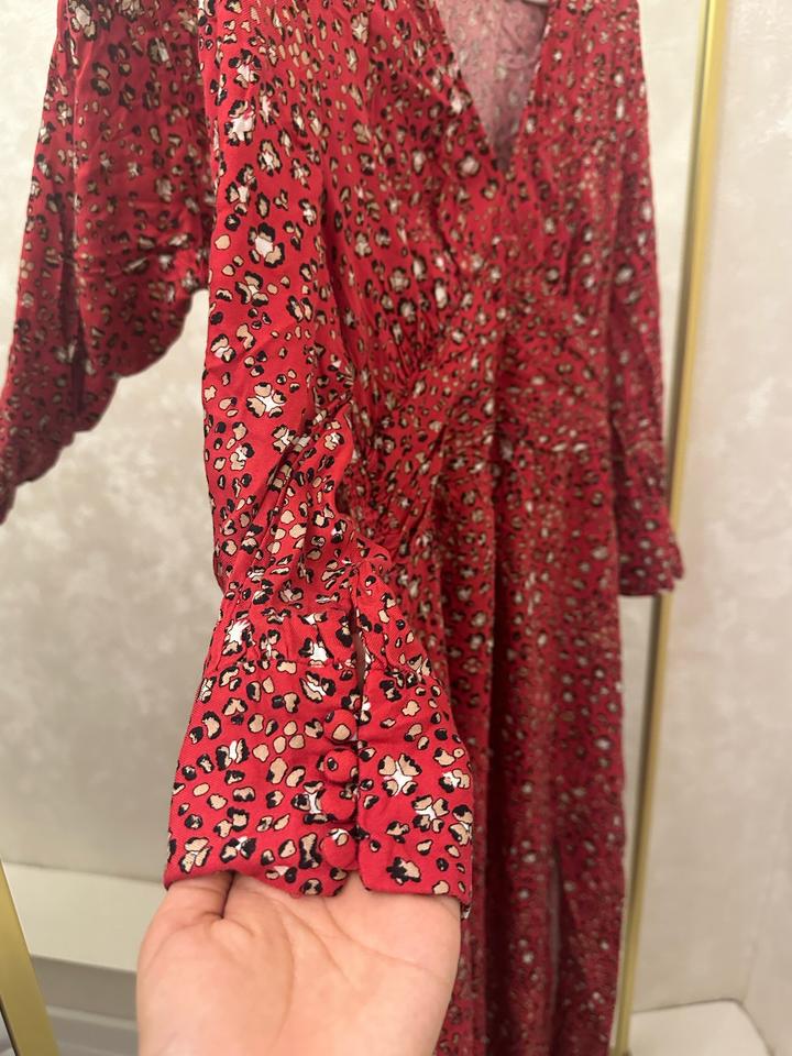 Платье Zara