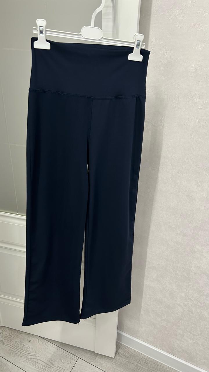 Спортивные брюки