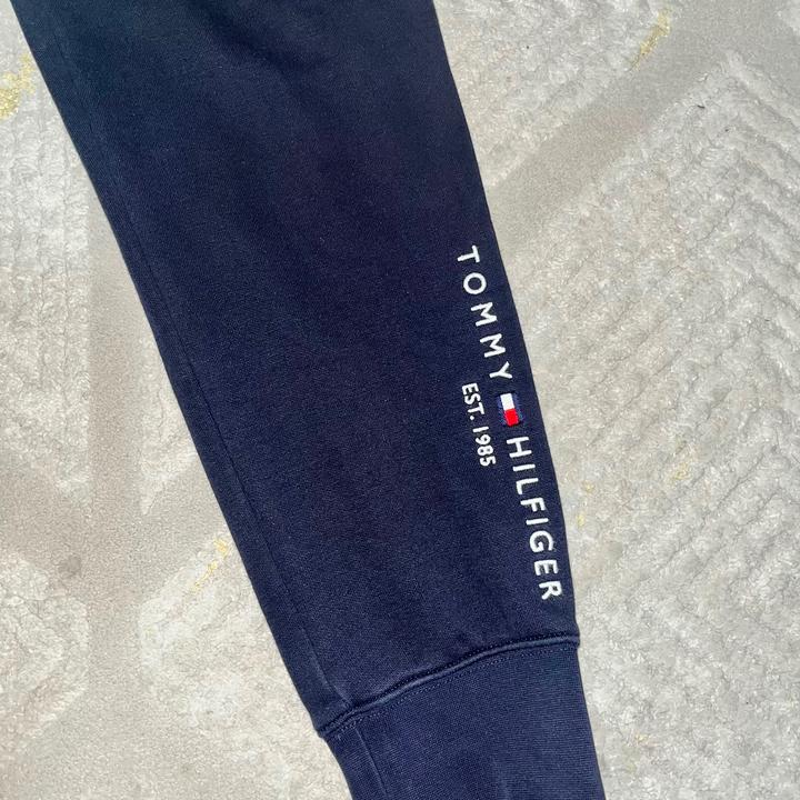 Темно синий трико Tommy Hilfiger