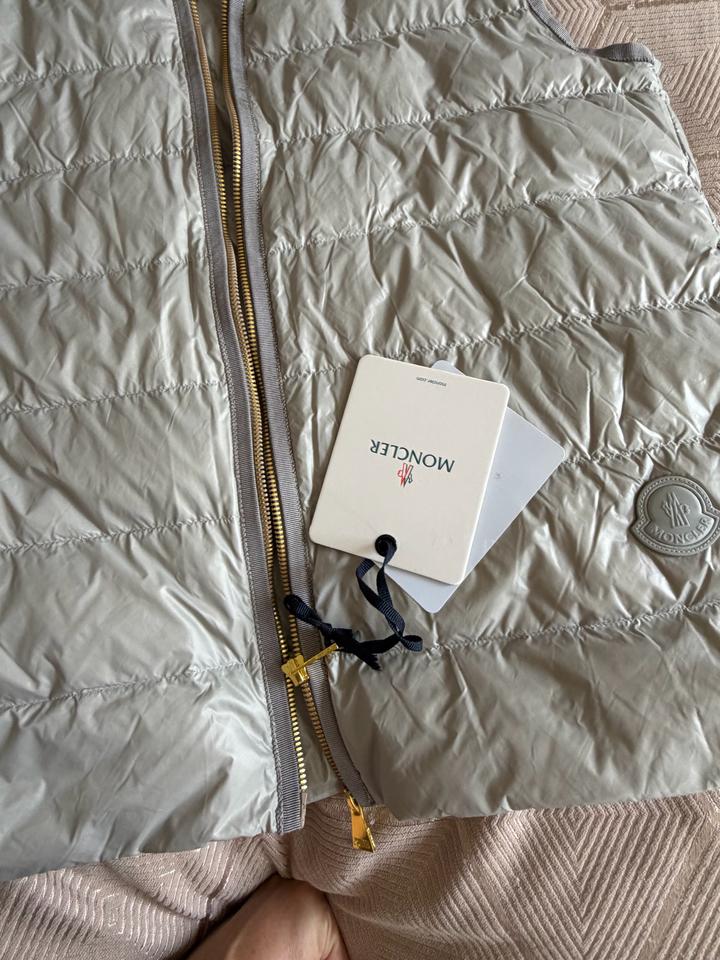 Пальто Moncler