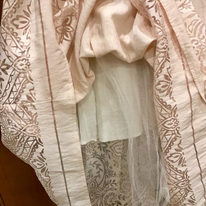 Платье пудрово-розовое