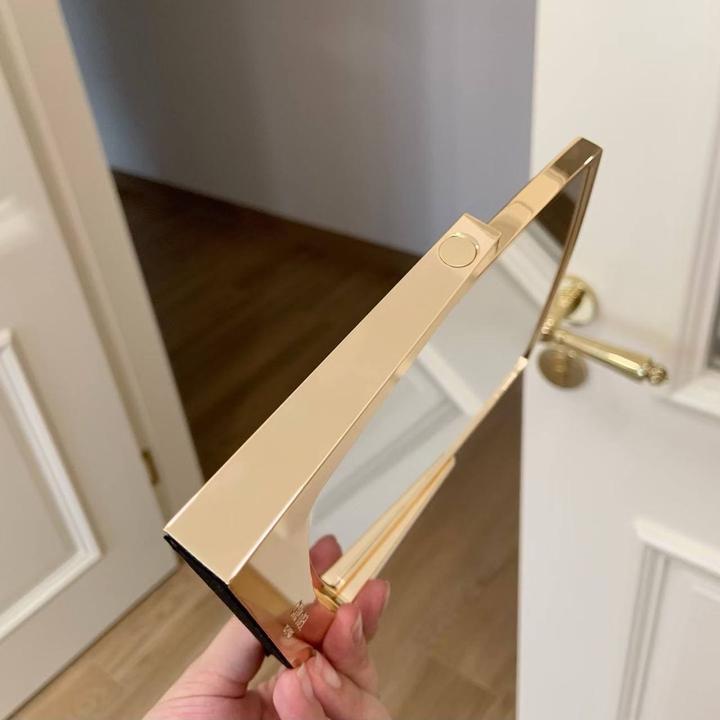 Зеркало Chanel