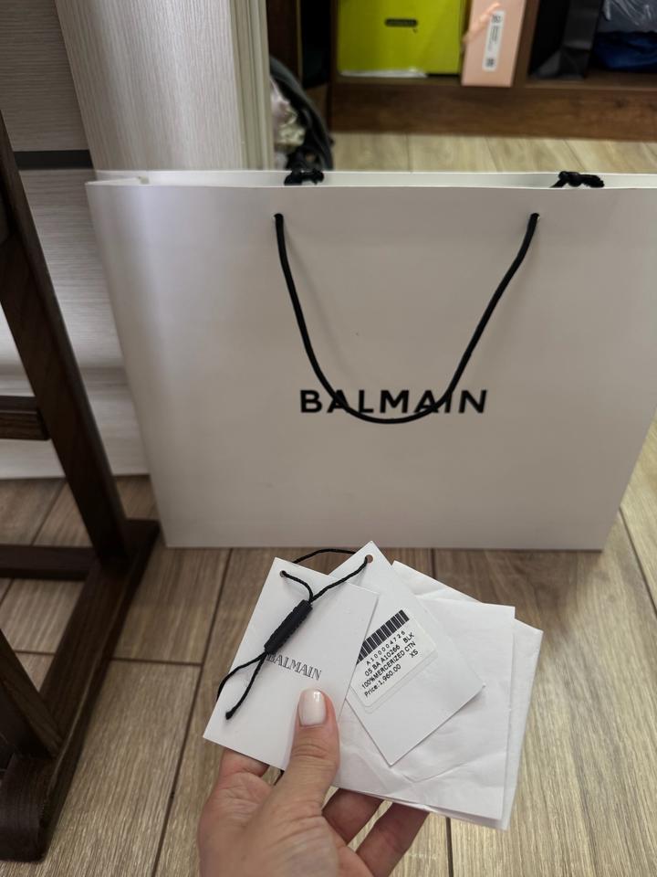 Футболка Balmain оригинал с чеком, подарочным пакетом, размер XS