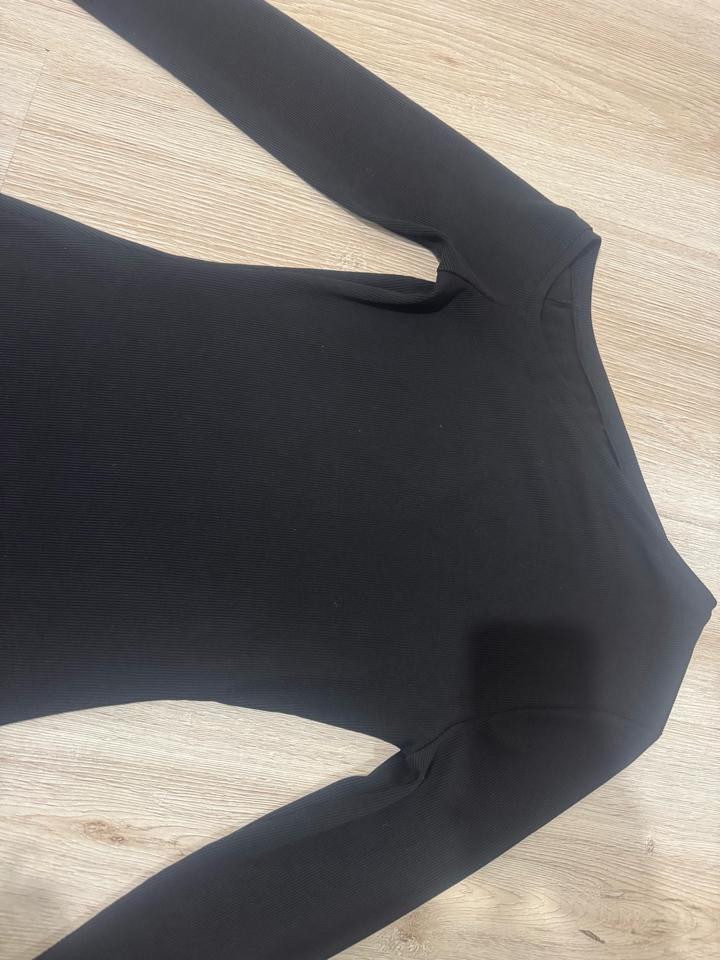 Трикотажное платье