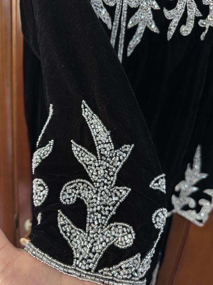 Абая бархатная noor