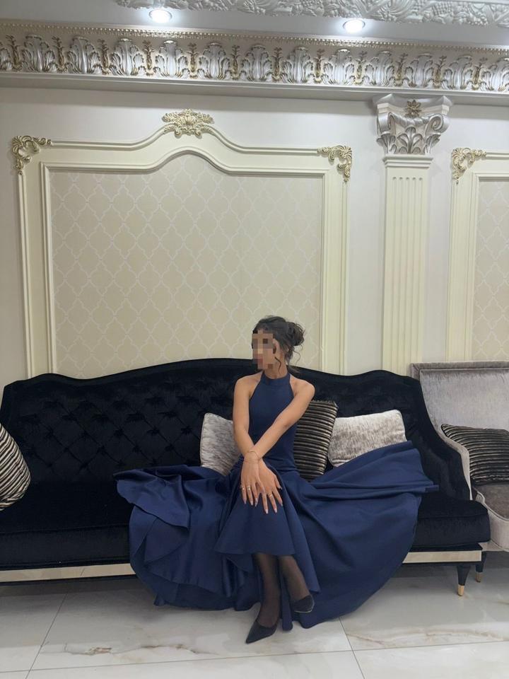 Темно синие платья