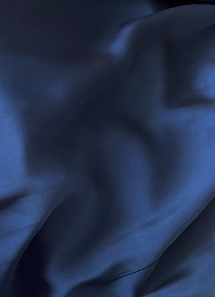 Синее атласное платье Zara