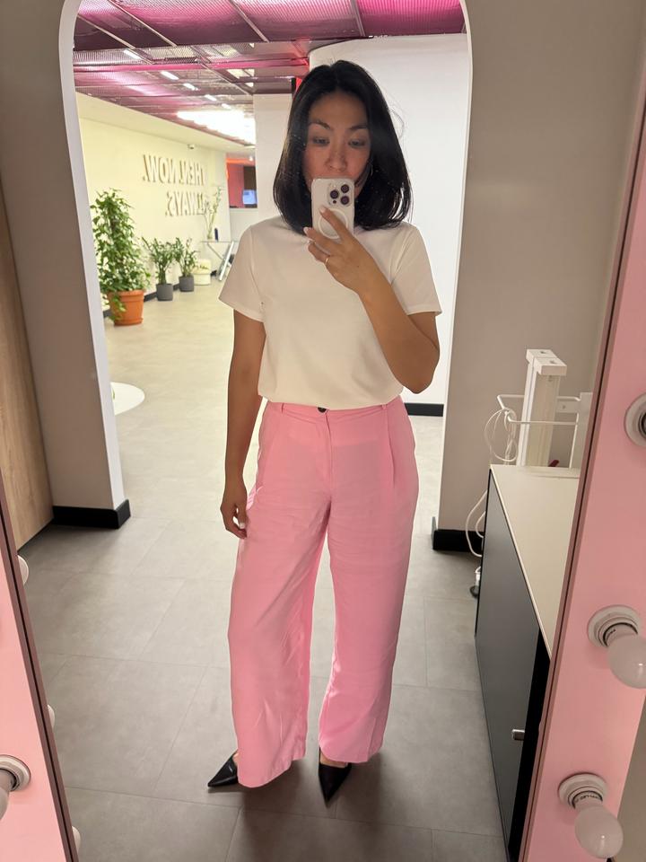Розовые брюки Zara