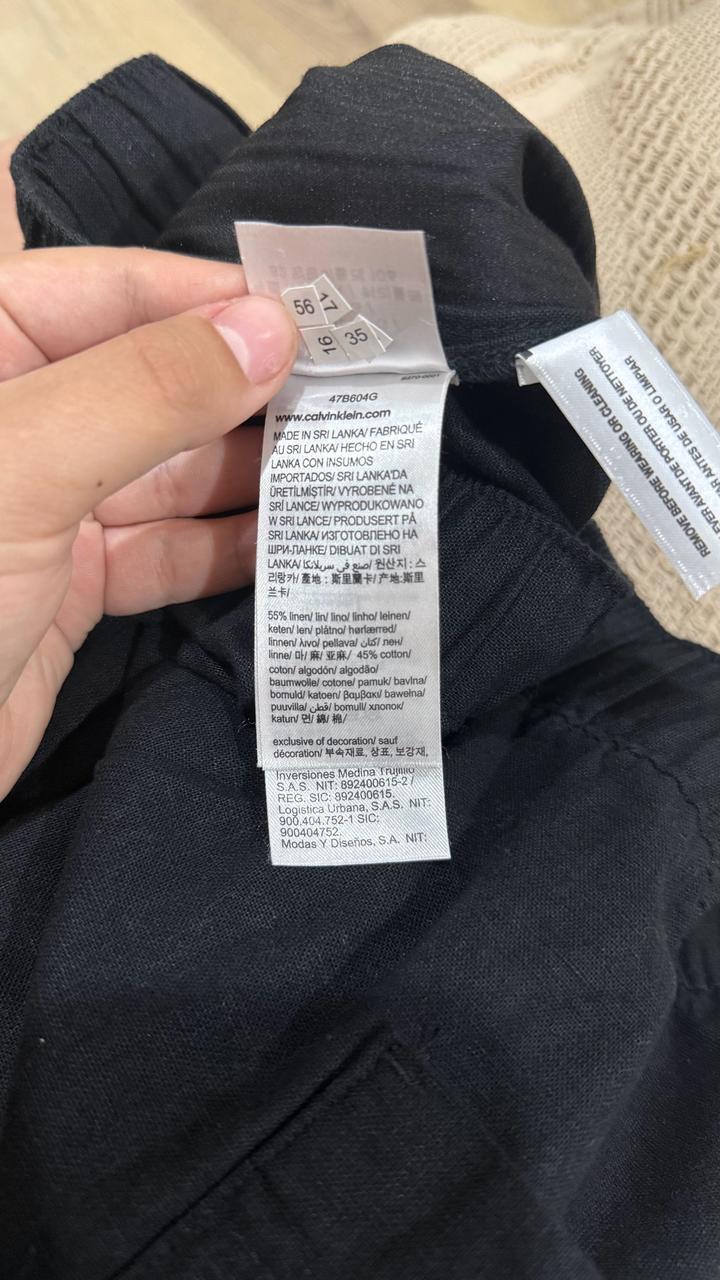 Черные штаны Calvin Klein