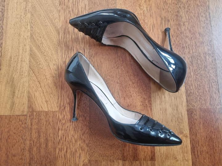 Лакированные туфли-лодочки Casadei