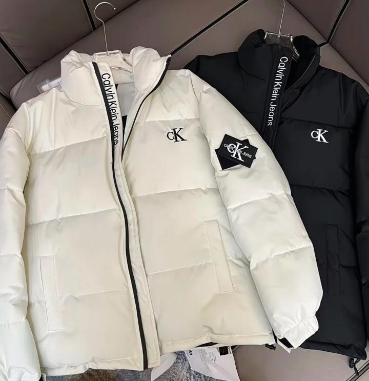 Белая куртка CK