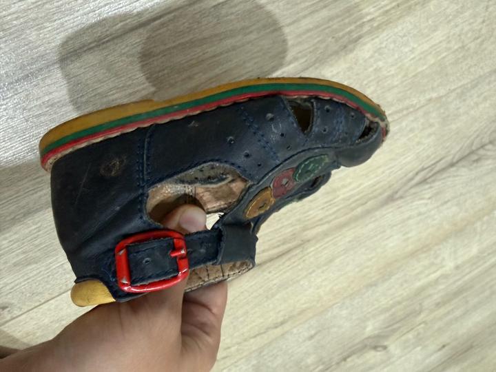 Сандали кожаные детские